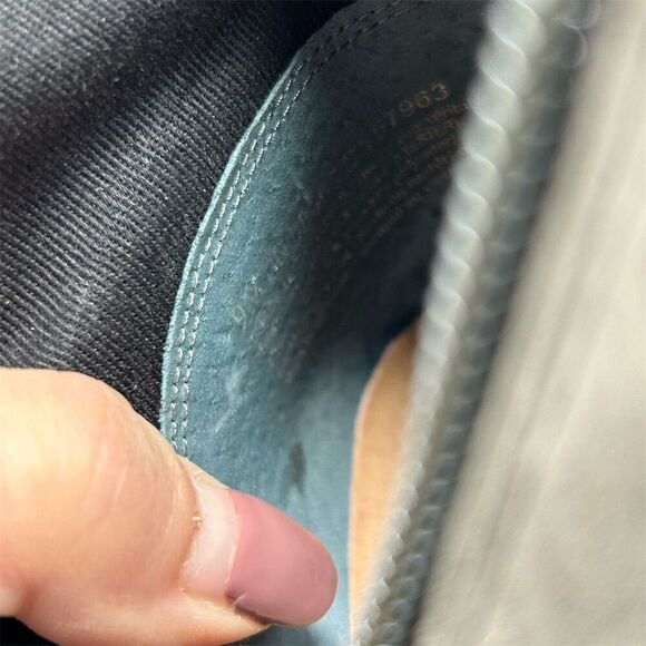 Caslon Oaklee Women's Gray Leather Ankle Booties Size 9 Water Resistant Casual - Picture 11 of 13